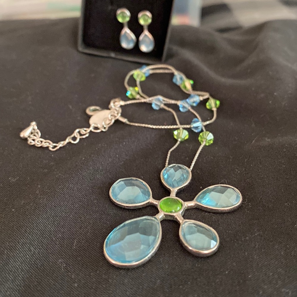 Lia Sofia necklace and earrings set